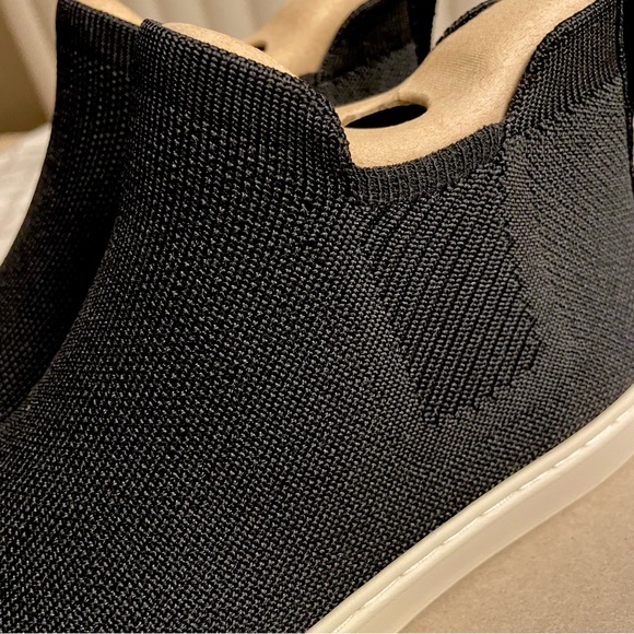 Rothy’s Slip-on Comfort Sneaker, black, knit, size 7, 7.5, 9 - Picture 5 of 11